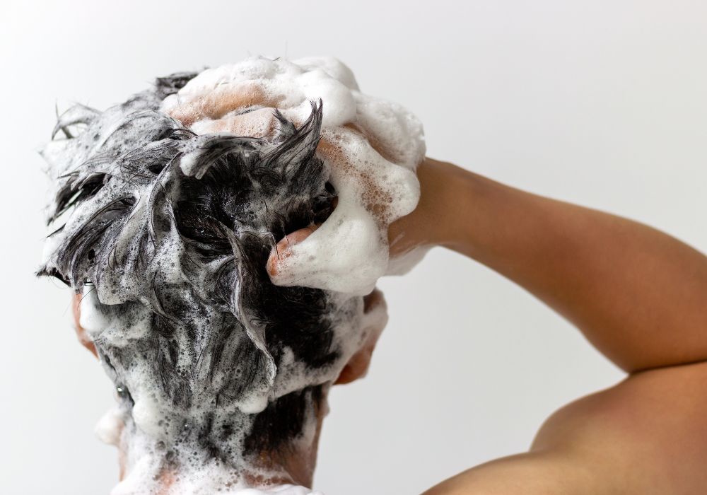 เหงื่อเยอะแค่ไหนก็เอาอยู่ รีวิว 5 แชมพูผู้ชาย ออกกำลังกาย กลิ่นหอม สดชื่นขั้นสุด 2024 6 แชมพูผู้ชาย ออกกำลังกาย